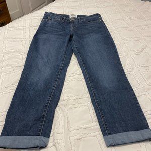Denizen Mid-Rise Boyfriend Denim Capris